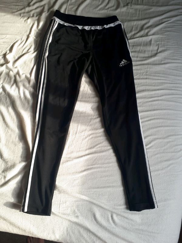 mens adidas tracksuit large